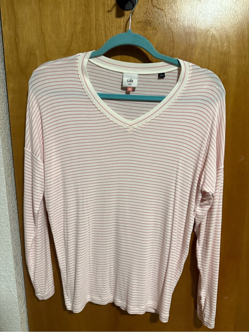 Cabi Lightweight Pink Stripe V-Neck Long Sleeve Top